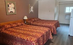 Skyways Motel